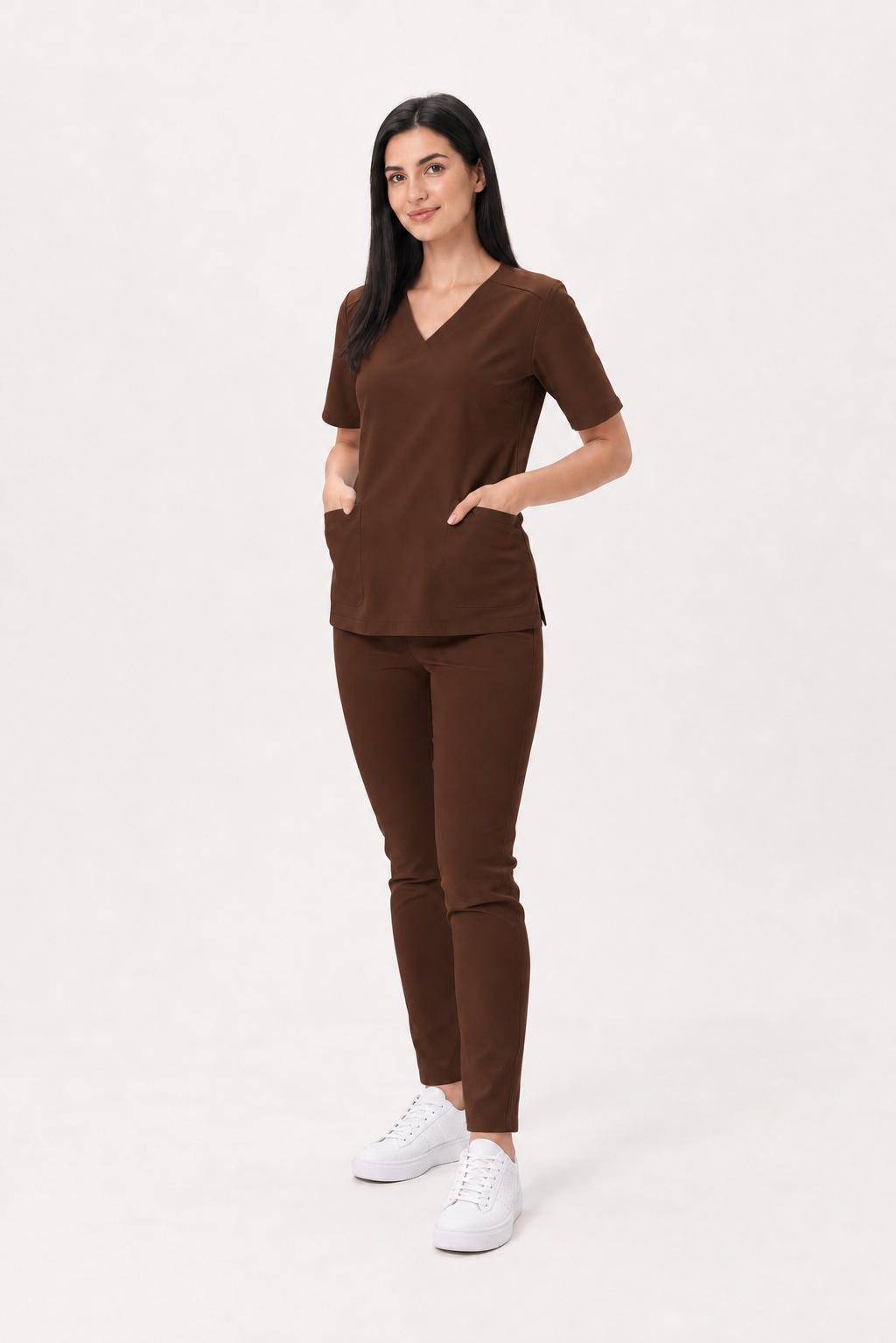 Pantalon médical femme skinny Ella, couleur chocolat noir, devant