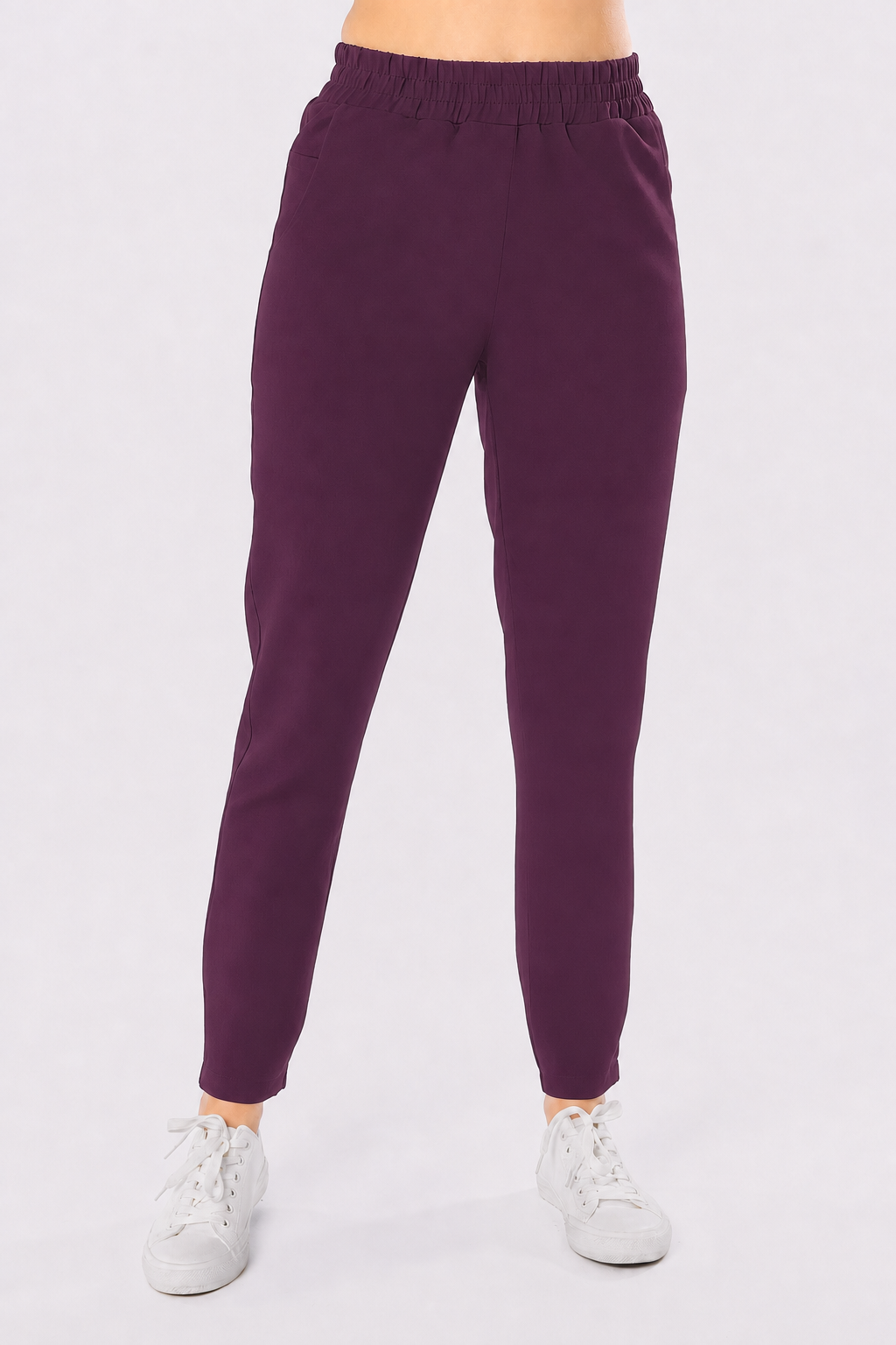 Pantalon médical femme droit Zara, couleur aubergine, devant